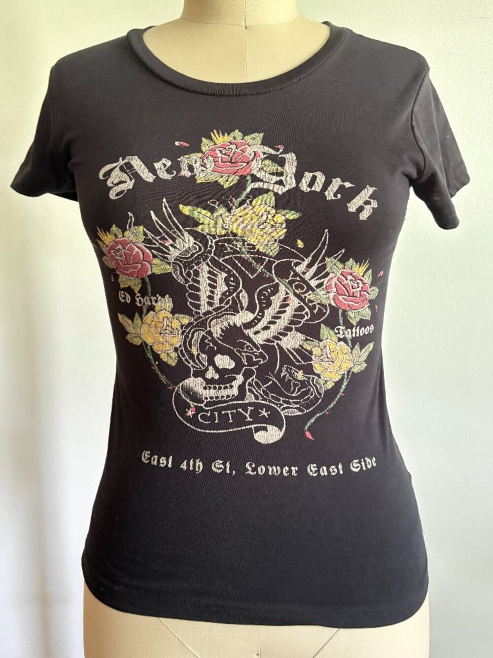Vintage Ed Hardy New York City Tattoo Graphic Tee – Skull, Snake & Roses Black G